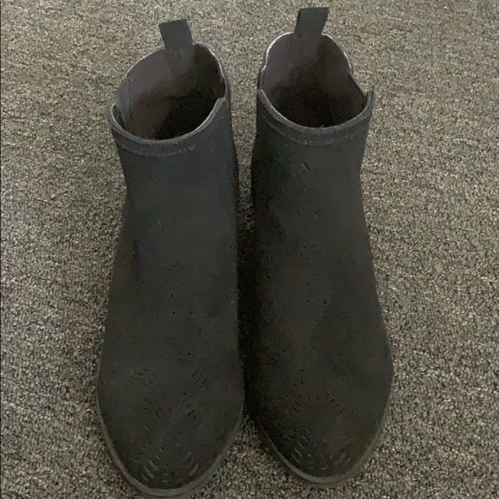 Black Ankle boots size 7.5